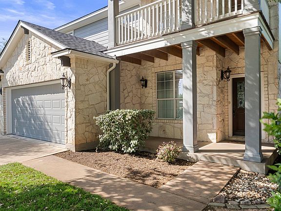 4th image of 901 Middle Brook Dr