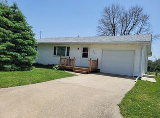 206 Stuart St, Adair, IA 50002