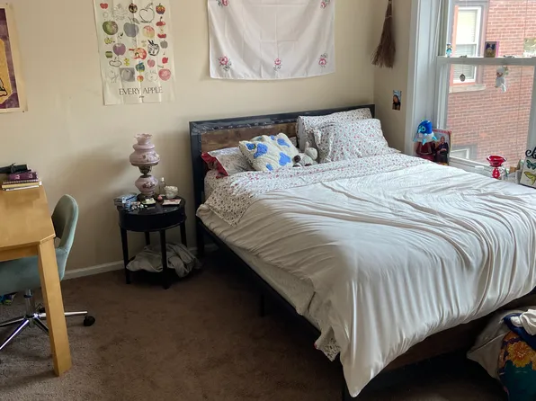 124 Clyde Ave #4, Evanston, IL 60202