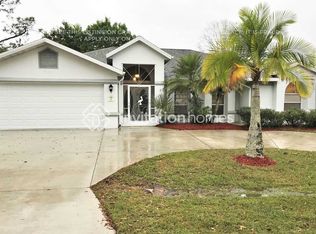 65 Rosemary St, Port Charlotte, FL 33954