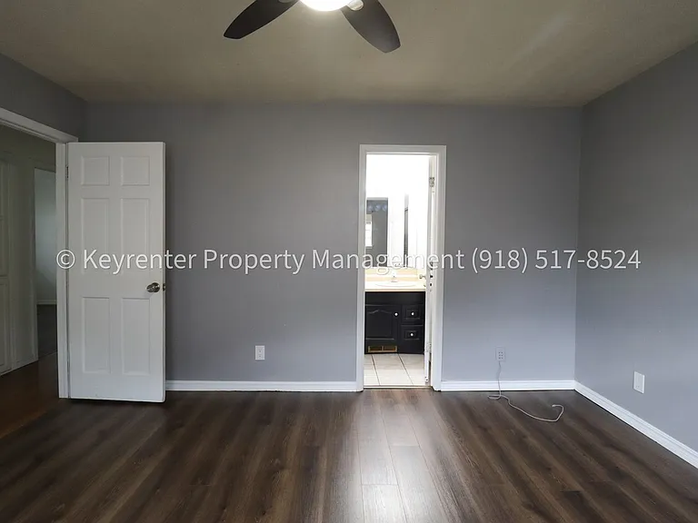 12804 E 13th St — Photo 24