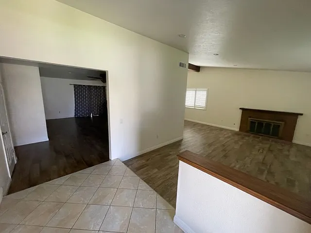 13471 Preciado Ave — Photo 2
