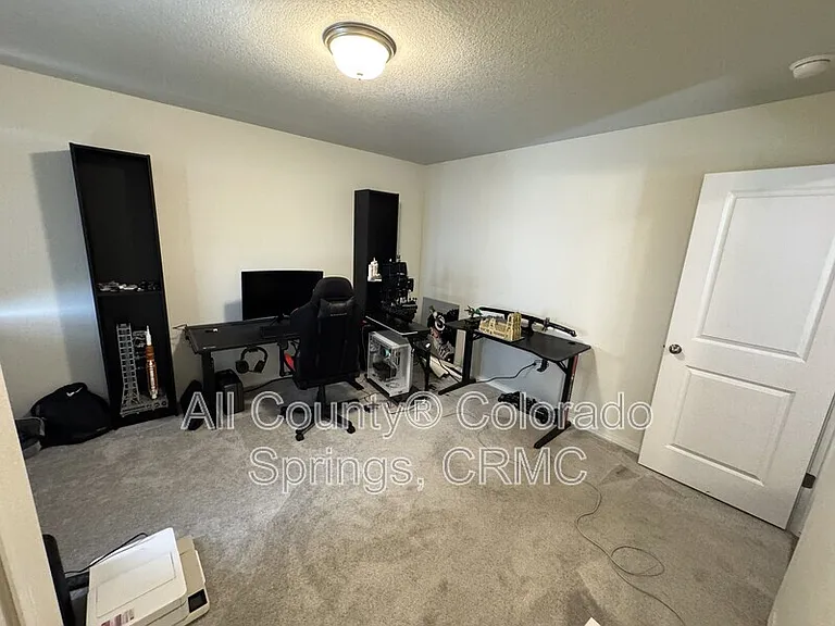 7421 Marbled Wood — Photo 14