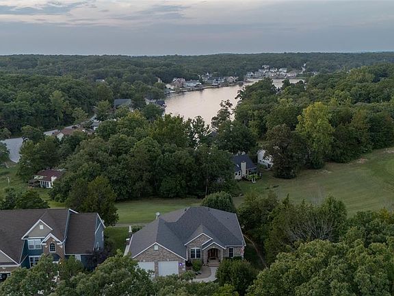 3rd image of 121 Cottonblossom Dr