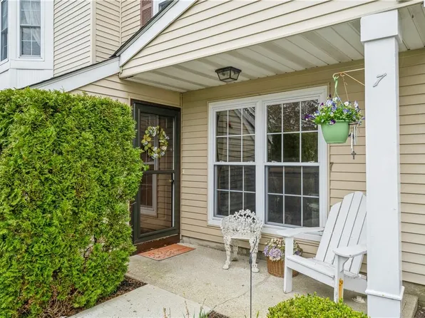 7 Candlestick Court, Warwick, NY 10990