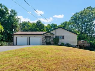 7 Sunset Rd, Ellington, CT 06029