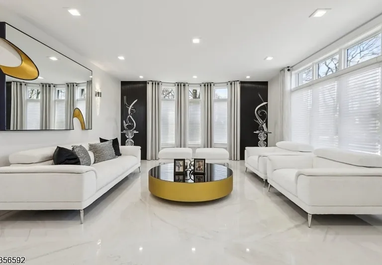 63 Roberts Rd — Photo 14