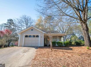 145 Diamond Dr, Athens, GA 30605