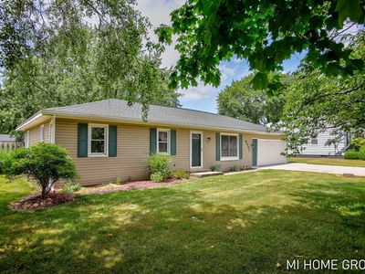 6451 12th Ave, Jenison, MI, 49428
