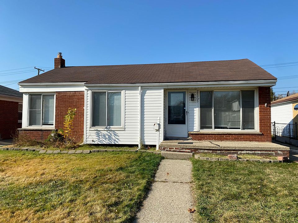 1st image of 28095 Fountain St