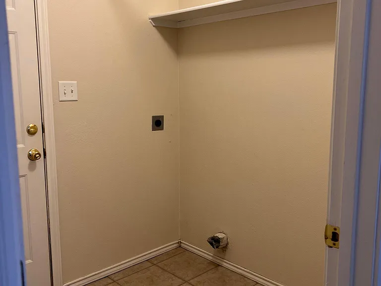 406 Kline Ave — Photo 9