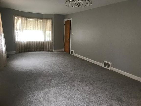 2nd image of 3325 N Panama Ave