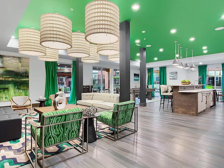The Vue at Creve Coeur Apartments — Photo 19