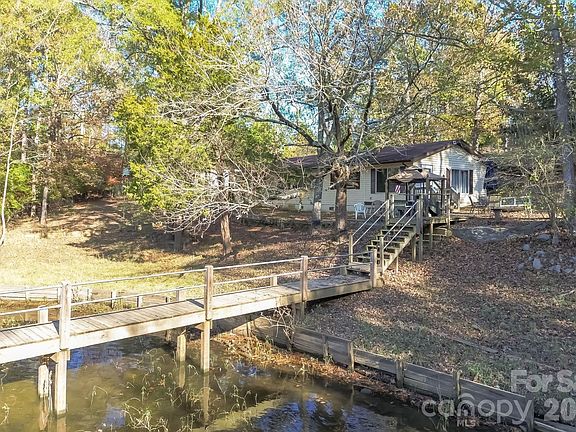 4th image of 1645 Rolling Hills Rd