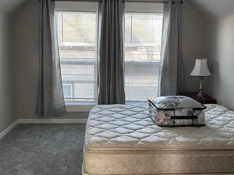 4747 Capitol Ave — Photo 19