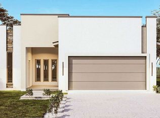 5411 Raven Dr, Laredo, TX 78045