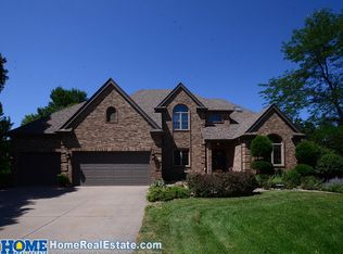 6700 Marcus Rd, Lincoln, NE 68516