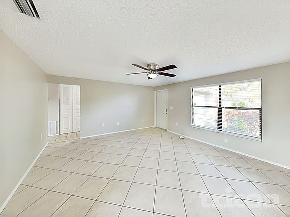 2nd image of 6101 37th Ave W