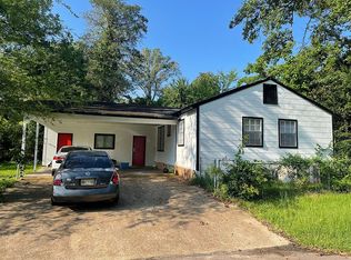 902 Lindsey Dr, Jackson, MS 39209