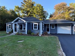 65 Angus St, Coventry, RI 02816