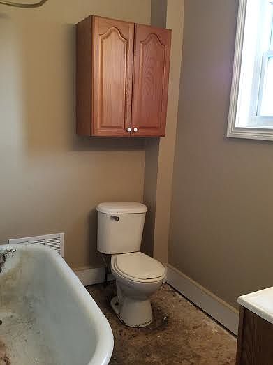 2nd image of 5750 Glenway Ave