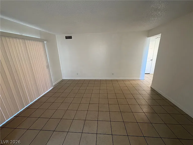 1405 Vegas Valley Dr #193 — Photo 7
