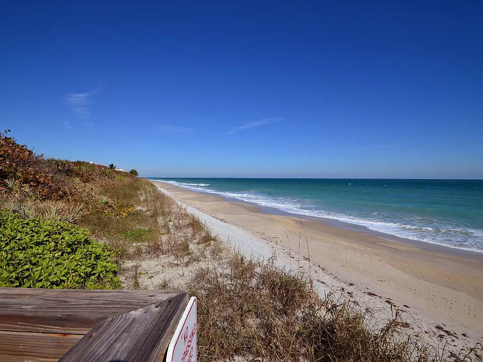 907 Ocean Pl