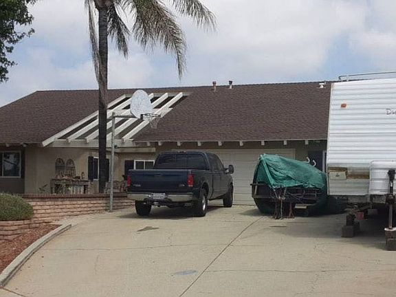 2nd image of 1005 Nashport St
