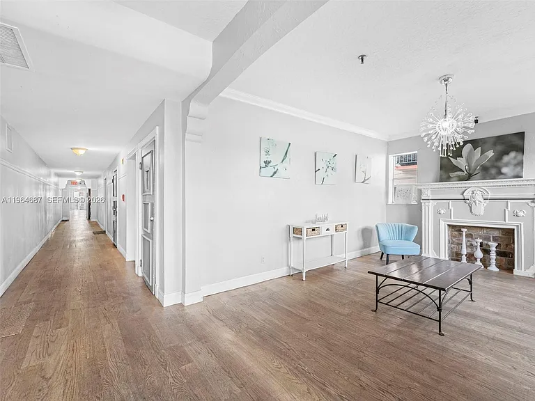 1027 Pennsylvania Ave #206 — Photo 25