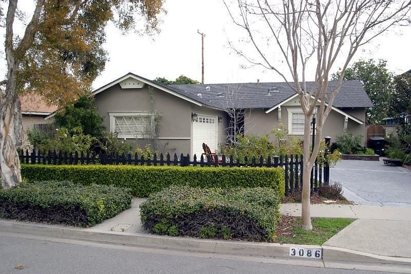 1st image of 3086 Fernheath Ln