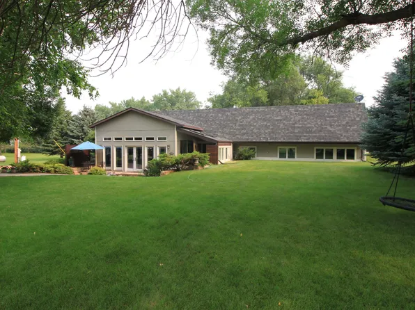 3840 4th St SW, Stanton, ND 58571