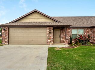 846 Via Drago Ave, Springdale, AR 72762