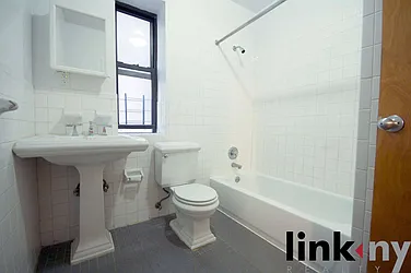 Rented by Link NY Realty