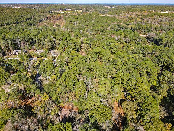 4th image of 306 Inverness St