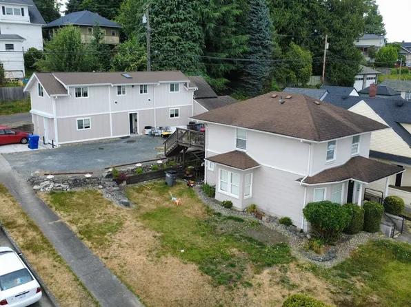 3330 Rucker Avenue, Everett, WA 98201
