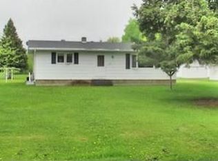 511 Memorial Dr, International Falls, MN 56649