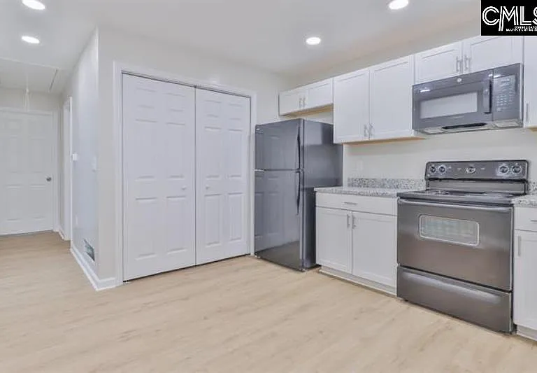 2129 Apple Valley Rd #B — Photo 11