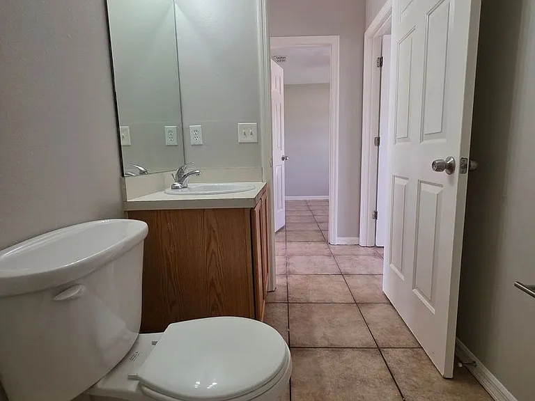 106 Herring Ln — Photo 24
