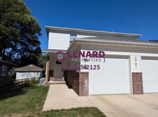 2707 W Olive St #B, Springfield, MO 65802