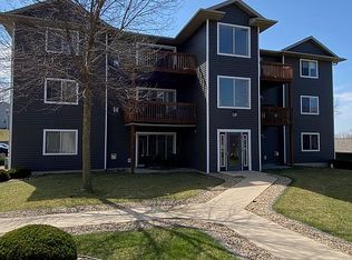 4705 Chadwick Rd APT 9, Cedar Falls, IA 50613