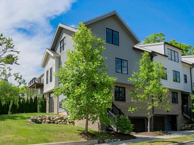 103 W Davis Ave, Ann Arbor, MI, 48103