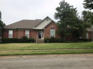 110 Cambron Dr, Bardstown, KY 40004
