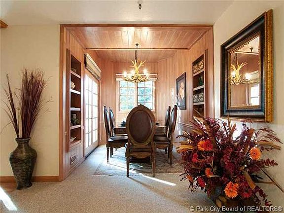 4th image of 8020 Cache Dr #5