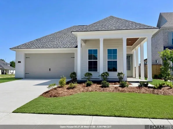 36177 Belle Parc Ave, Geismar, LA 70734