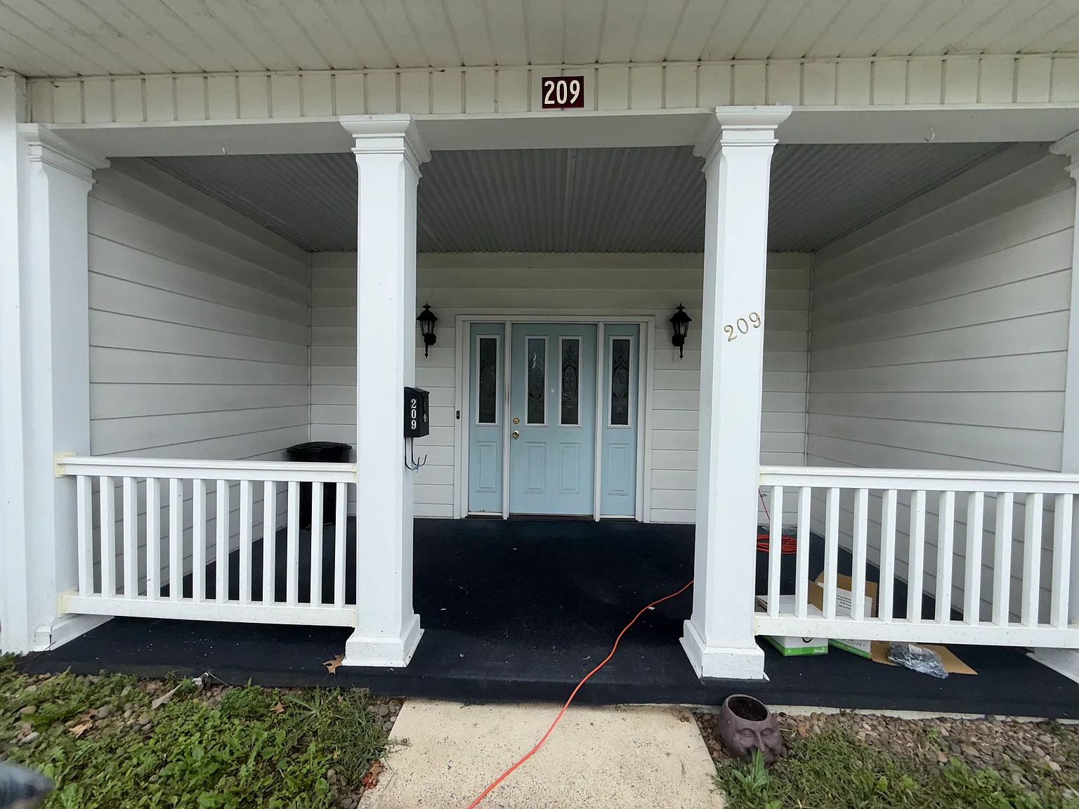 2 bed, 1400 sqft, $1,400 — Photo 1