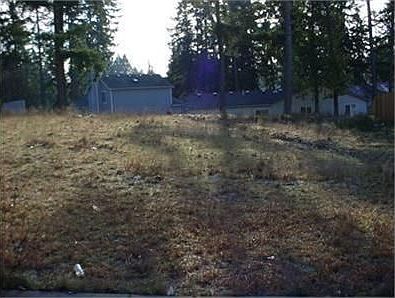 1st image of 1706 203rd Street Ct E