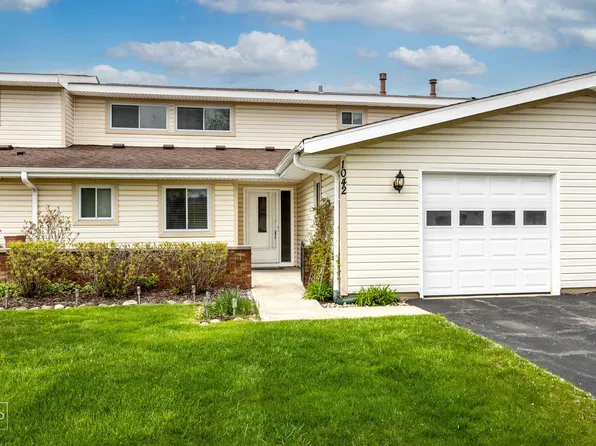 1042 Cranbrook, Schaumburg, IL 60193