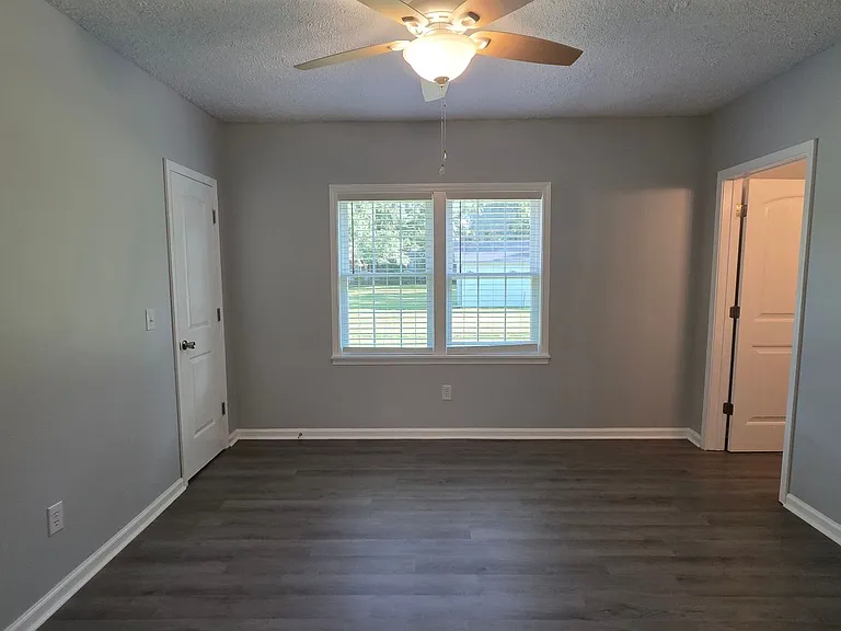 499 Central Ave — Photo 16