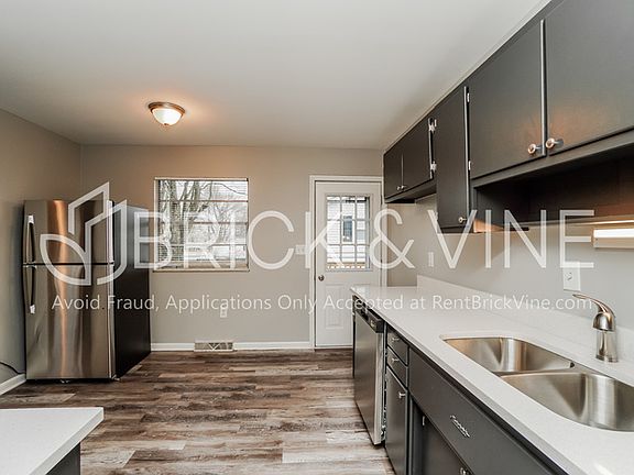 4th image of 1857 Kim Ave
