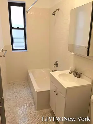 Rented by Living New York | media 32